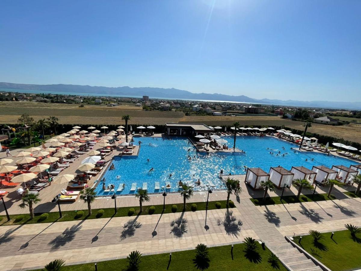 Deluxe Resort And Spa Koplik Eksteriør bilde