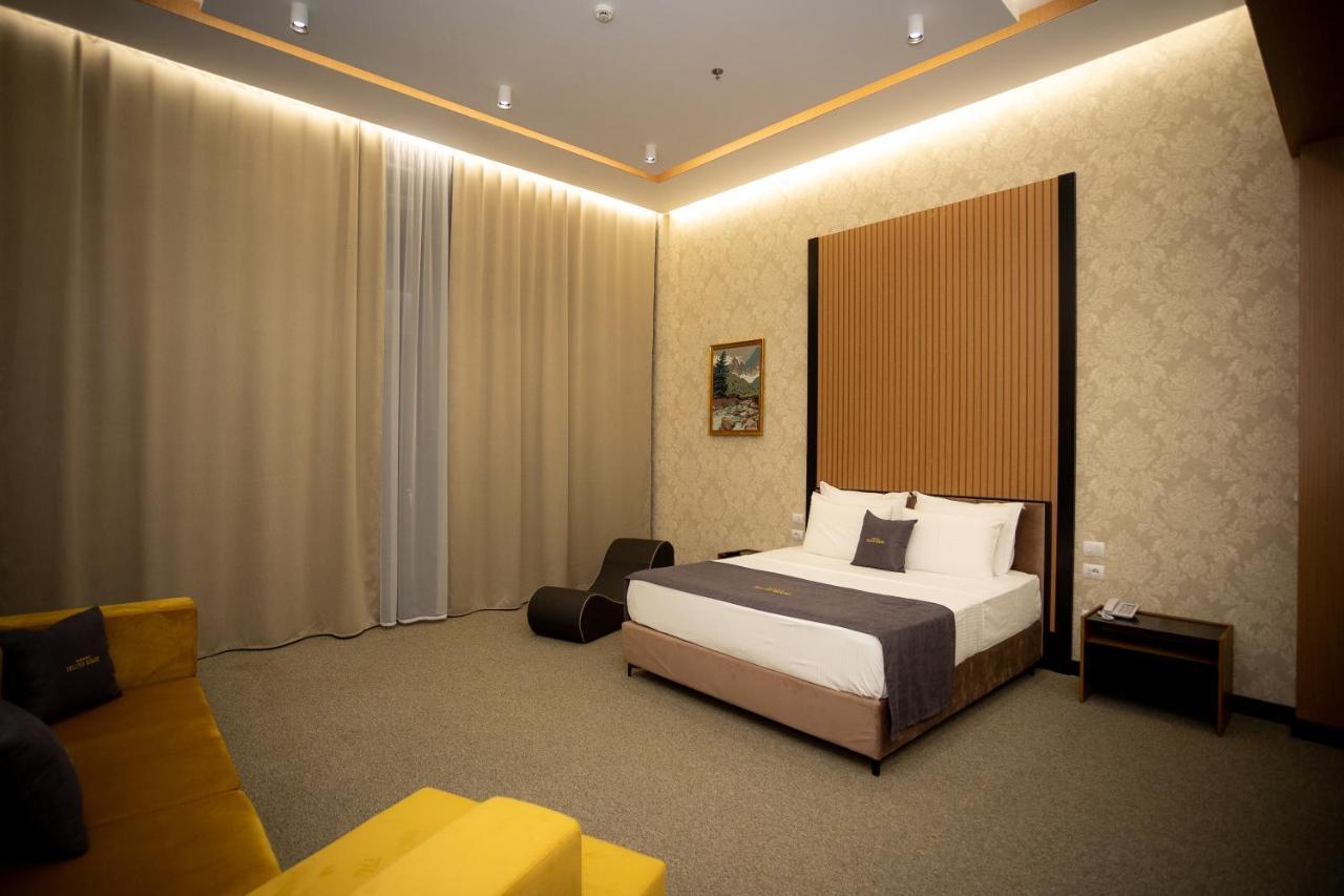 Deluxe Resort And Spa Koplik Eksteriør bilde